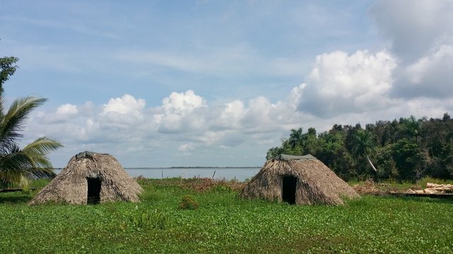 Homes of native people of Cuba