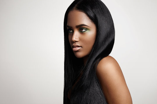 black latin woman with a straight hair