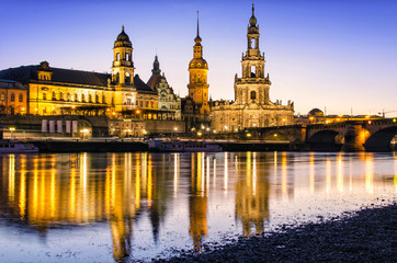 Fototapeta na wymiar evening panorama of Dresden, Saxony, Germany