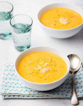Pumpkin and coconut soup with chicken 