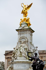 Fototapeta na wymiar historic marble and statue in england