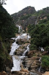 Fototapeta na wymiar The waterfall in the deep forest near Nuwara Eliya.