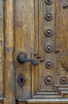 Vintage oak wood door with handle