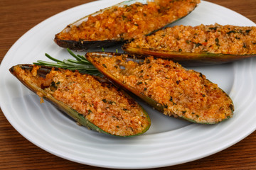 Baked mussels