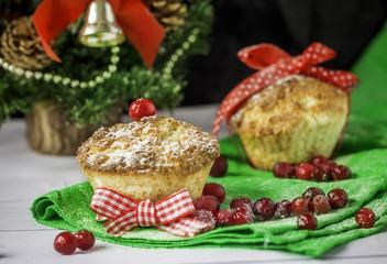 cupcakes with cranberry