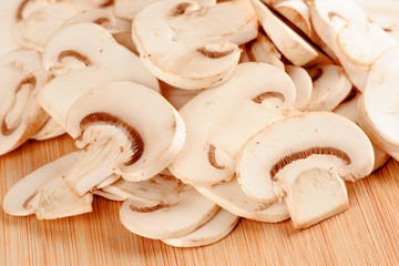 sliced mushrooms