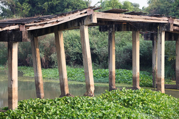 damage bridge.