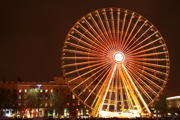 Grande roue de f&ecirc;te foraine