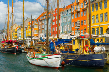 Fototapeta na wymiar Old port in Copenhagen in summer