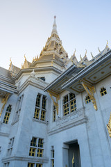 Fototapeta premium Roof Buddhist temple .