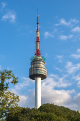 Fototapeta premium Namsan Tower, and the blue sky in Seoul,Korea