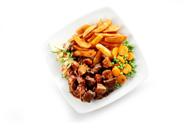 Beef and pork goulash with potato wedeges