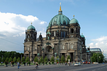 Berliner Dom © powerbold