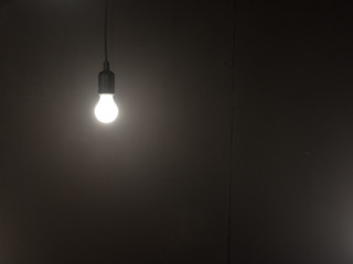 Single Light Bulb - obrazy, fototapety, plakaty