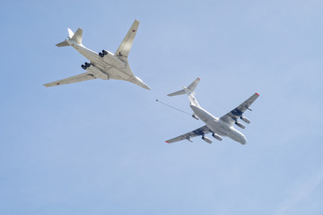 Ilyushin Il-78 (Midas) four-engined aerial tanker and Tupolev Tu-160 (Blackjack) supersonic variable-sweep wing heavy strategic bomber demonstrate refueling