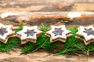 Schokolade und Plätzchen