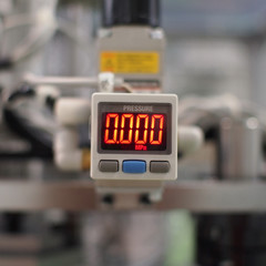 pressure gauge