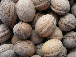 Грецкие орехи.