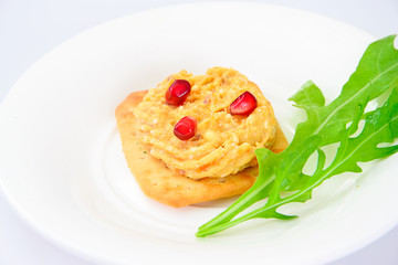 Forshmak: Herring with Butter, Carrots and Crackers