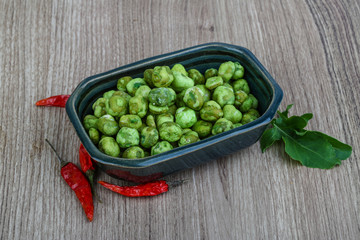 Wasabi peas