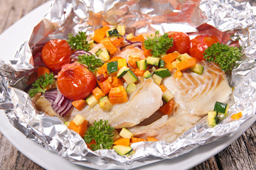 fish cooked in paper