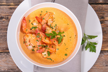 shrimp with curry and coconut sauce