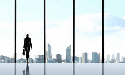 Fototapeta premium Facing next successful day