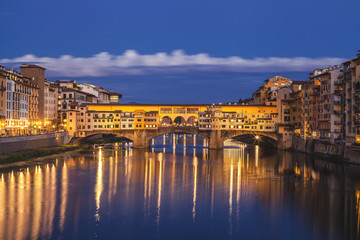 Obraz premium Florence city.View of Ponte Vecchio bridge in Italy