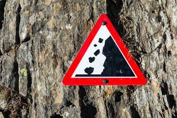 Achtung Steinschlag