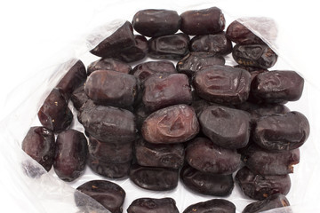 Half a kilo of fresh and ripe dates