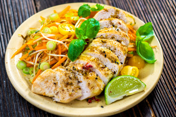 Roasted chicken breast with vegetable, basil and lime
