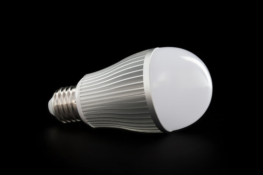 Lying LED E27 bulb