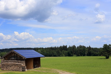Hütte mit Solardach