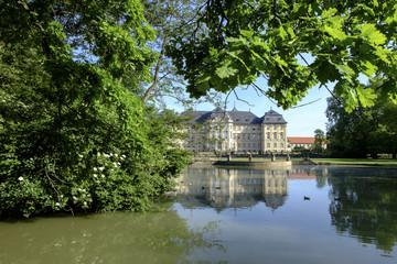 Obraz premium Schloss und Schlosspark Werneck, Unterfranken, Bayern, Deutschland.