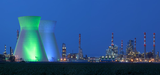Nuclear power station under blue sky - obrazy, fototapety, plakaty