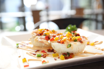 bacon and egg english muffins