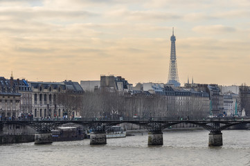 Fototapeta premium The Pont des Arts in Paris