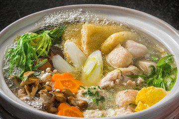 鶏の塩ちゃんこ鍋　 Chicken sumo wrestler's stew