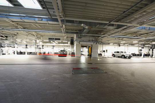 Big garage with cars