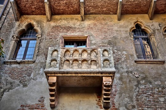 Balcony in the house of the legendary Shakespeare's Juliet in Verona, Italy