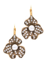 earrings with pearls