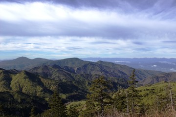 Fototapeta na wymiar 渋峠からの山頂風景