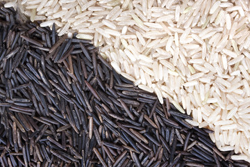 Белый и черный дикий рис 