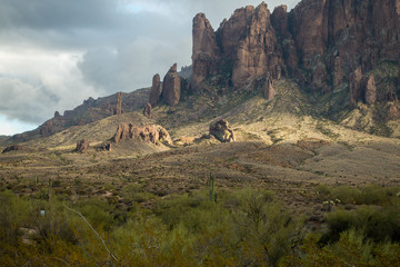 Fototapeta na wymiar The Beautiful and Rugged Desert of Arizona USA