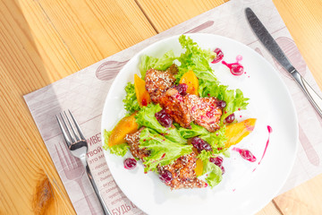 Turkey breast with cranberry sauce 