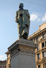 Fototapeta premium Giuseppe Parini statue in Milan Dante street.
