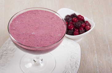 Smoothie of blackberries and cranberries