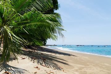 ein natürlicher Strand in Costa Rica