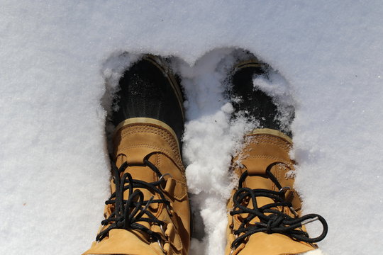 Nature: Snow - Boots In The Snow