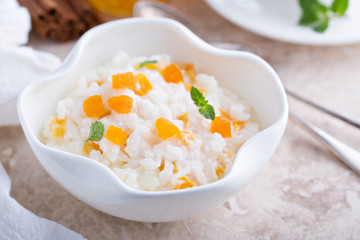 Rice pudding with dried apricots